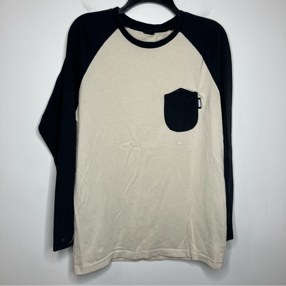 NVRBRKN casual t-shirt white & black long‎ sleeve size medium